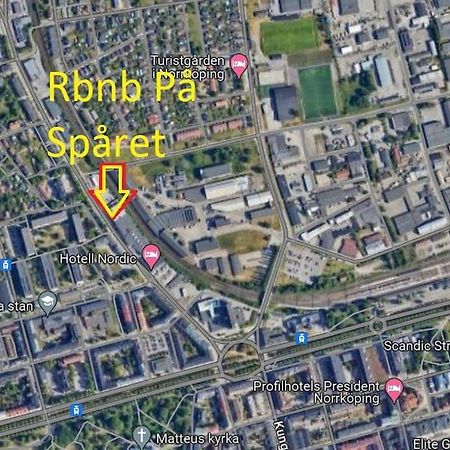 Nr4 Pa Sparet Norrkoping Bagian luar foto
