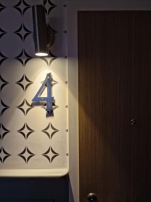 Nr4 Pa Sparet Norrkoping Bagian luar foto